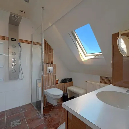 Luxueuse Avec Piscine Chauffee Villa