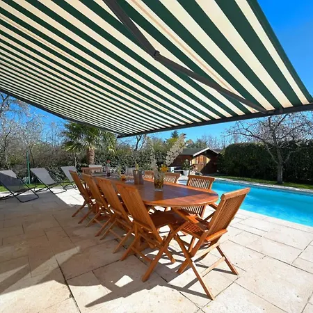 Luxueuse Avec Piscine Chauffee Villa *